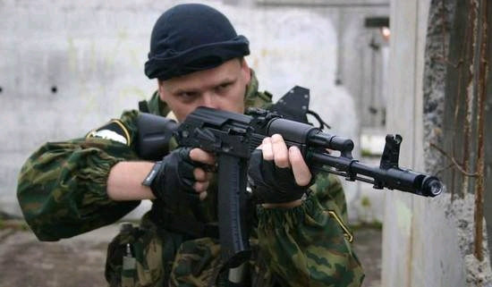 核爆rpg的自动步枪介绍