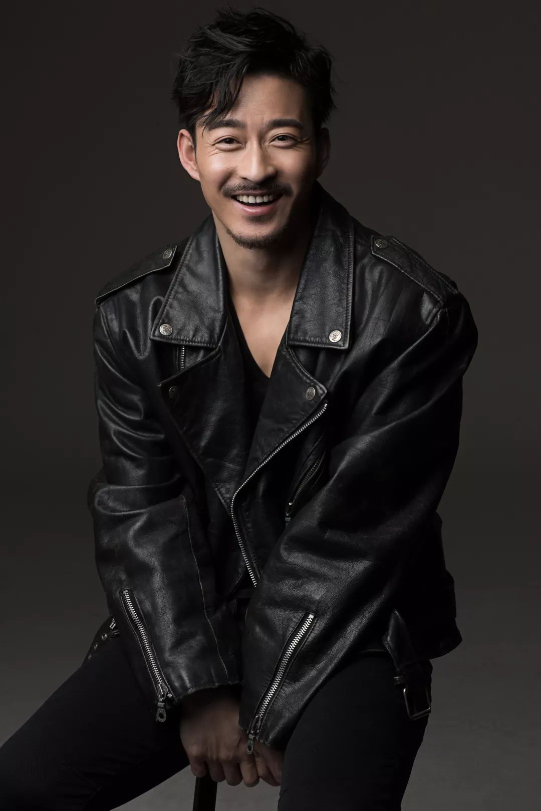 专访《天坑鹰猎》任宇:表演是一个逐渐让我成长的过程