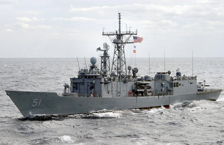 图为佩里级护卫舰