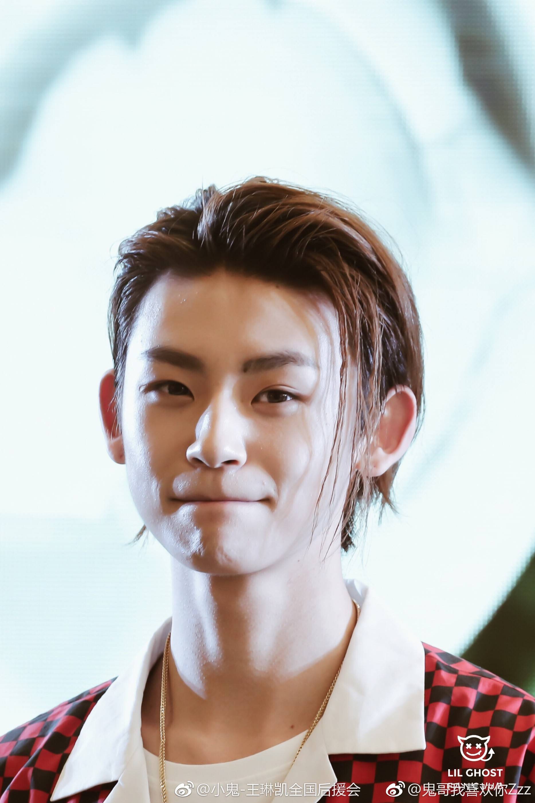 【小鬼王琳凯×你】跟孩子王恋爱了