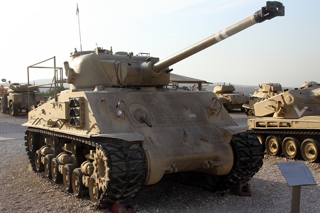 以色列魔改的m4系列,硬生生给一款老坦克延长寿命