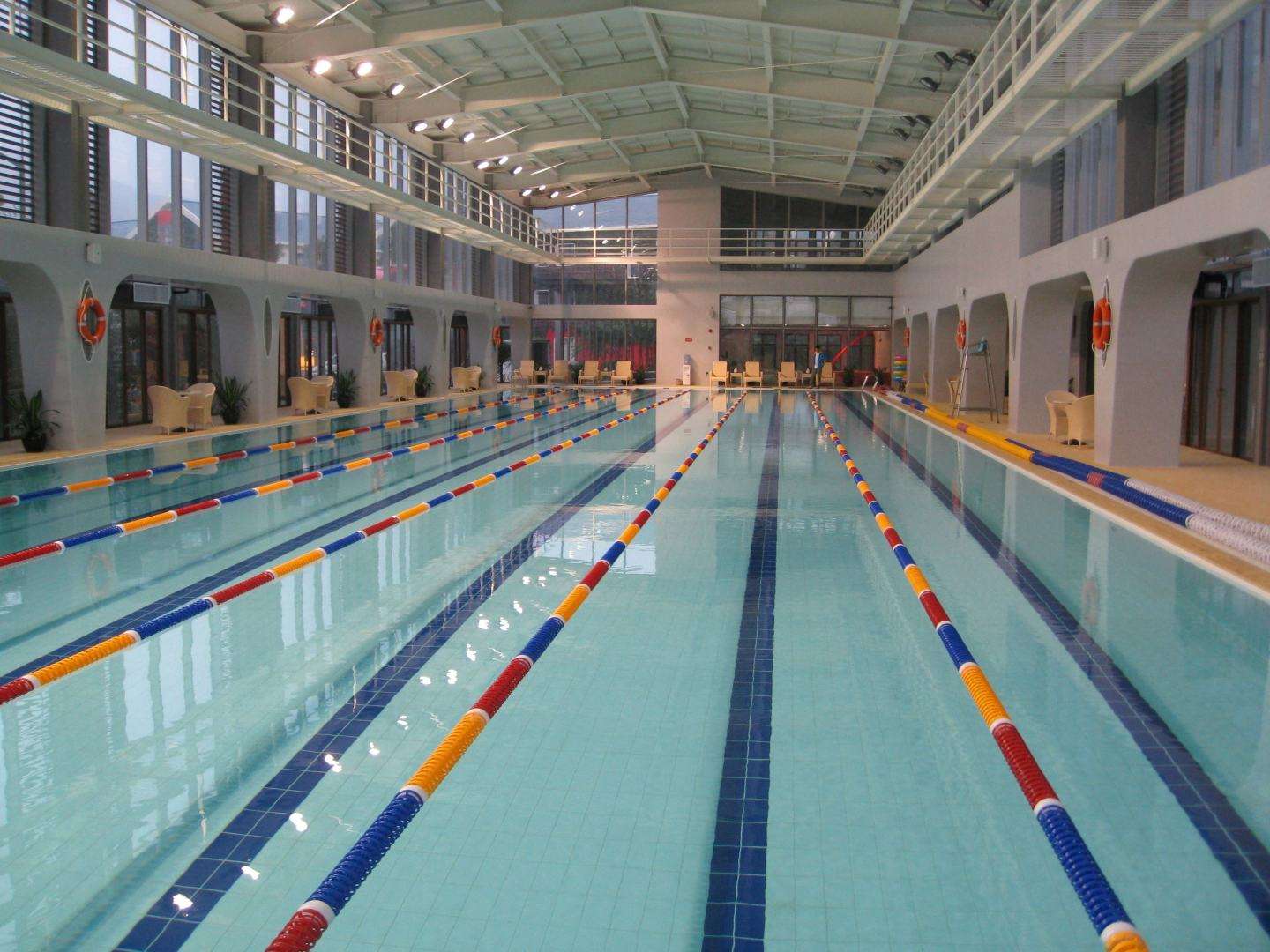 游泳池专用防滑砖标准 - 哔哩哔哩