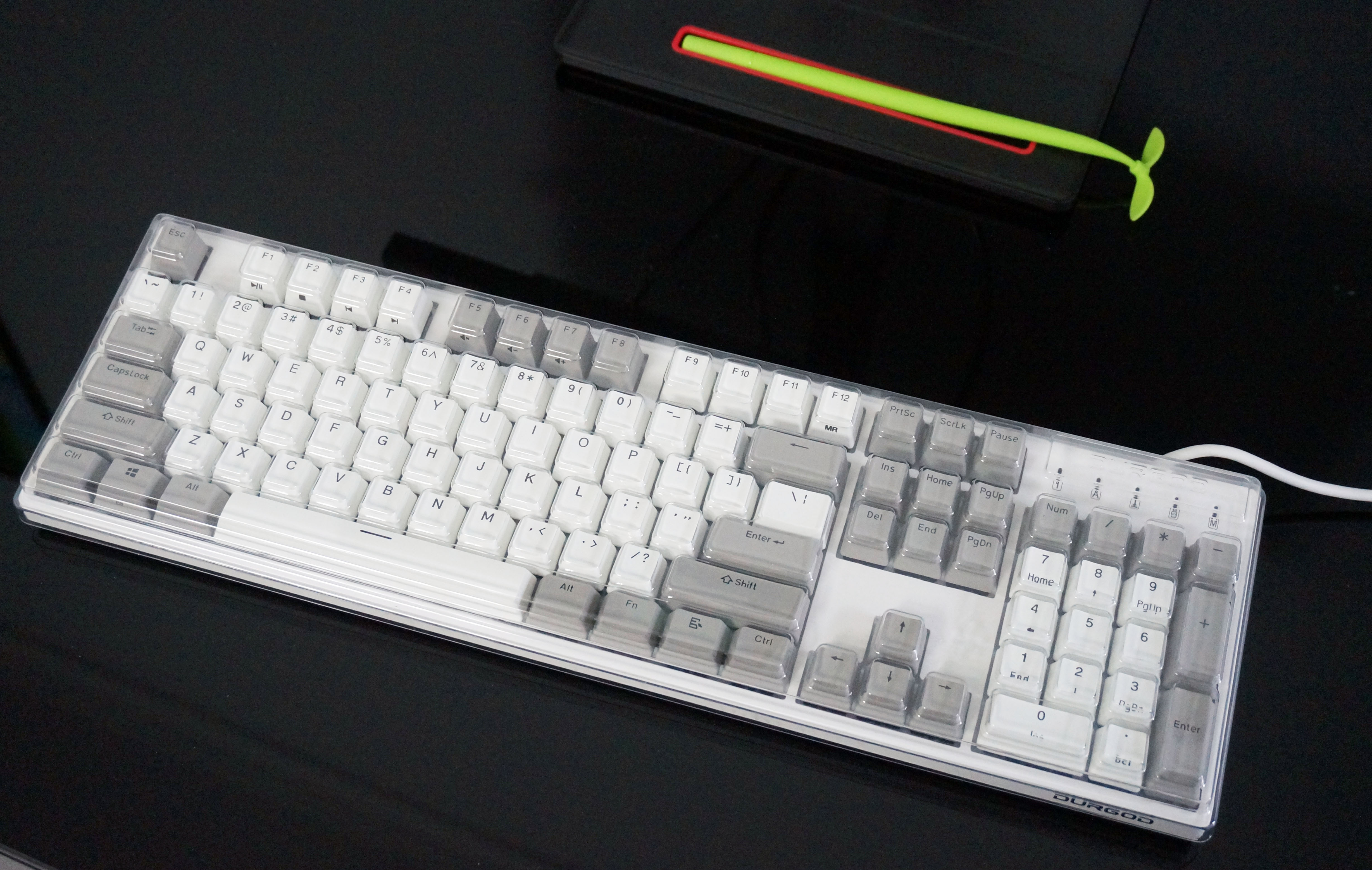 简约美观超强静音舒适度更高杜伽k310机械键盘简单上手
