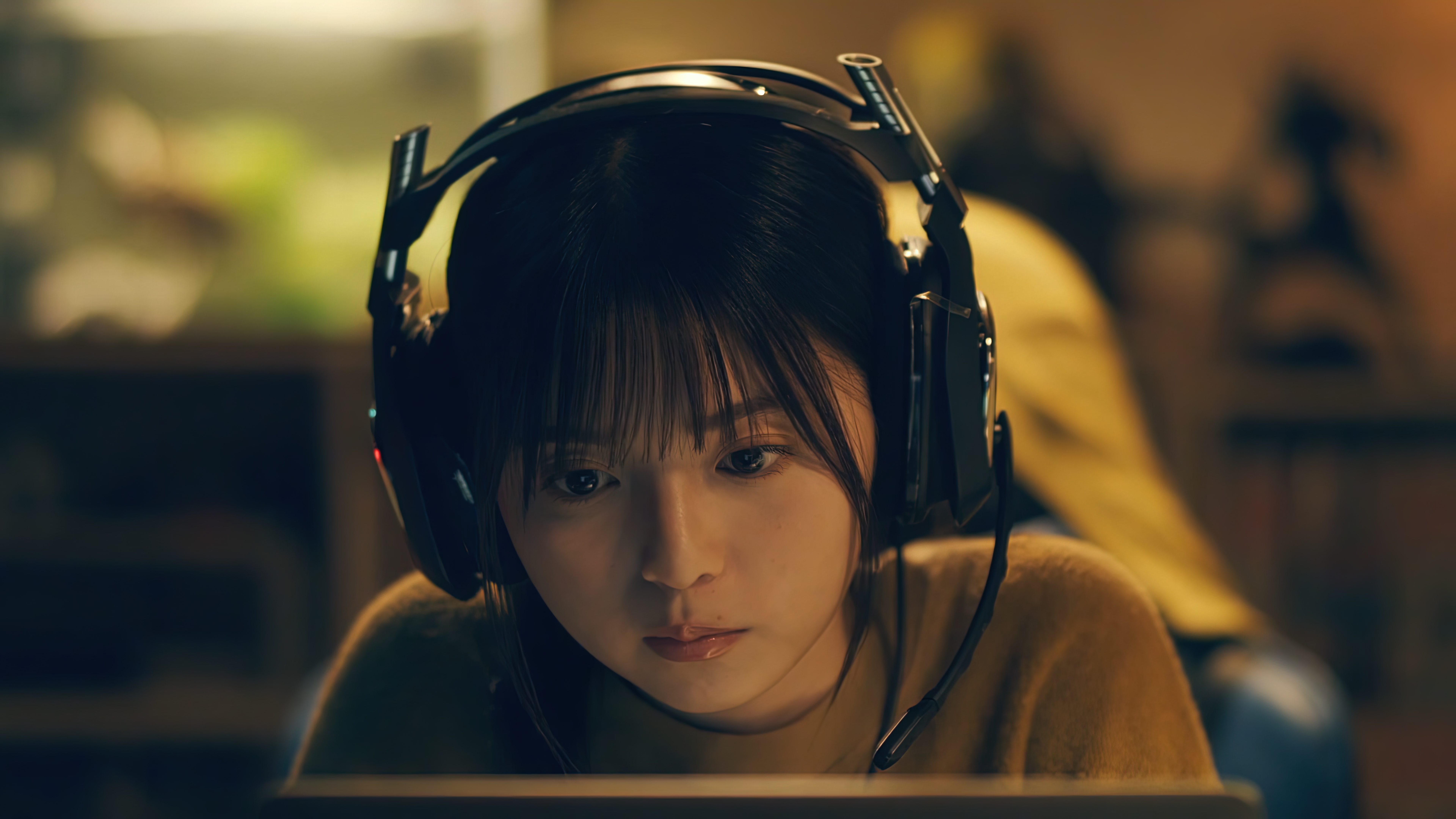 斋藤飞鸟27单个人pv壁纸