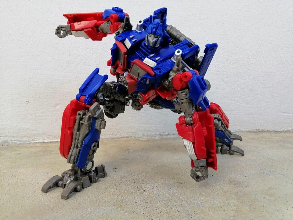 ss-44飞翼擎天柱最新实拍图公布,充满塑料廉价感?