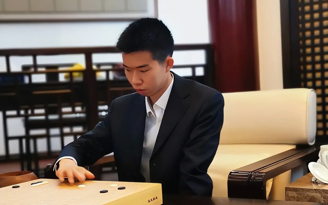 柯洁亚运会剑指金牌 网友 如果获得金牌 会不会再度封神? - 哔哩哔哩