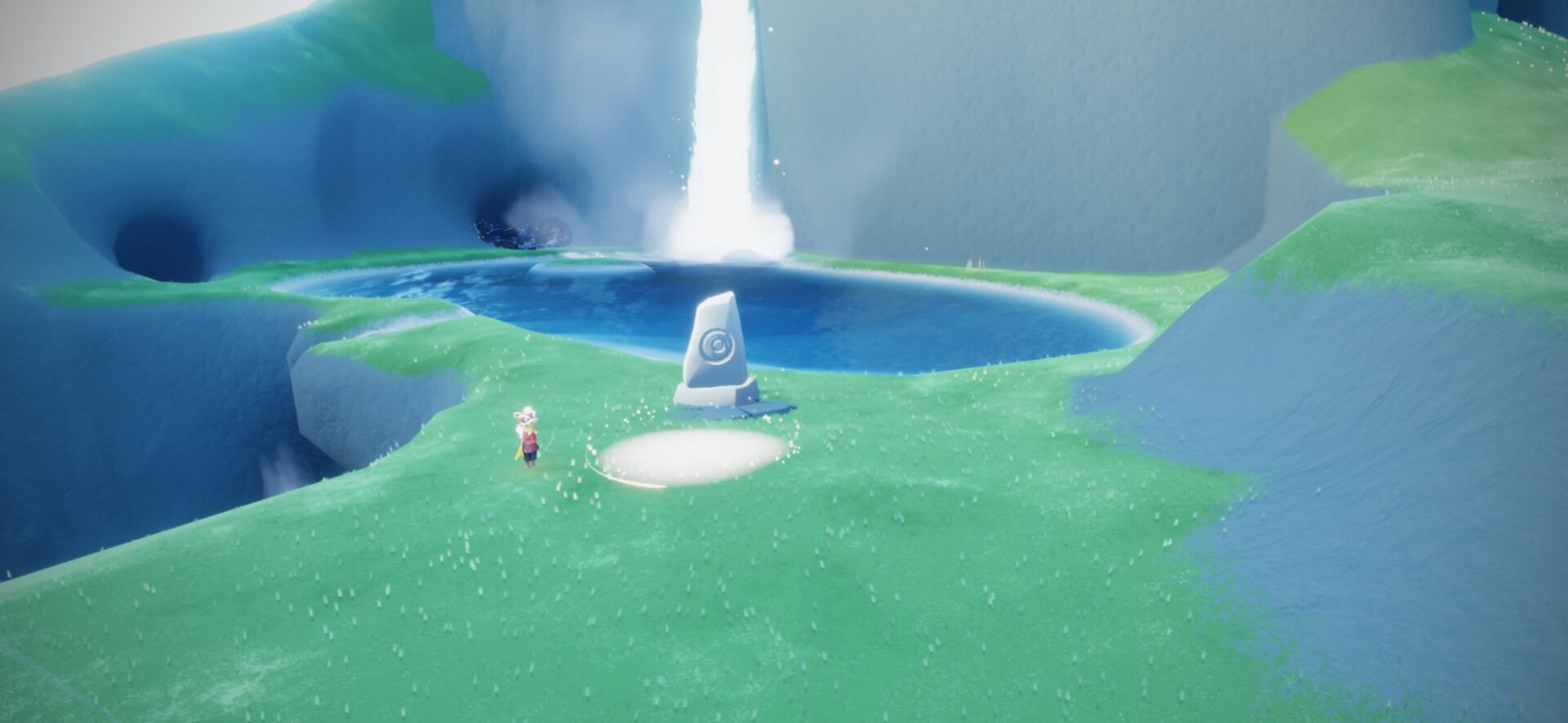 云野圣岛瀑布前