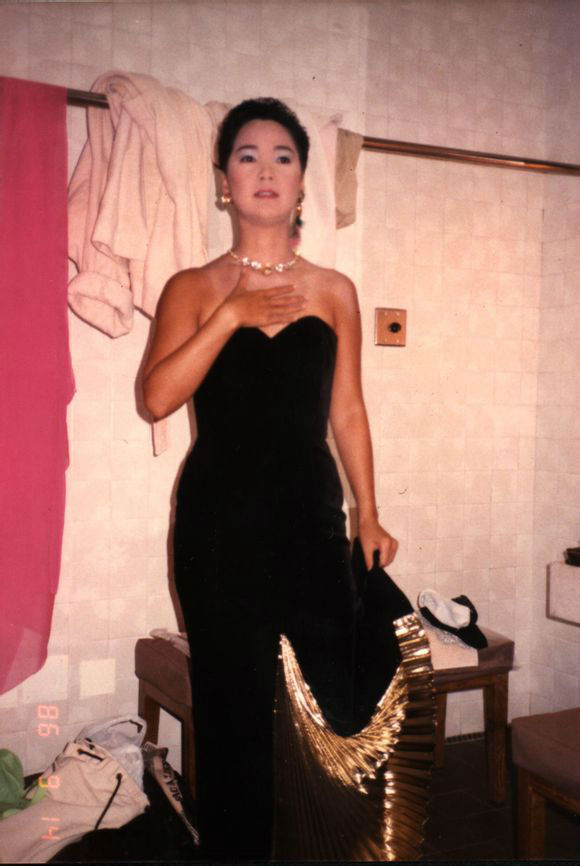 君迷福利帖女神邓丽君演唱会留影part2