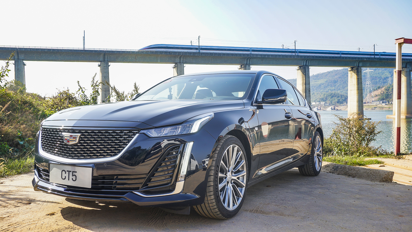 试驾全新凯迪拉克ct5!