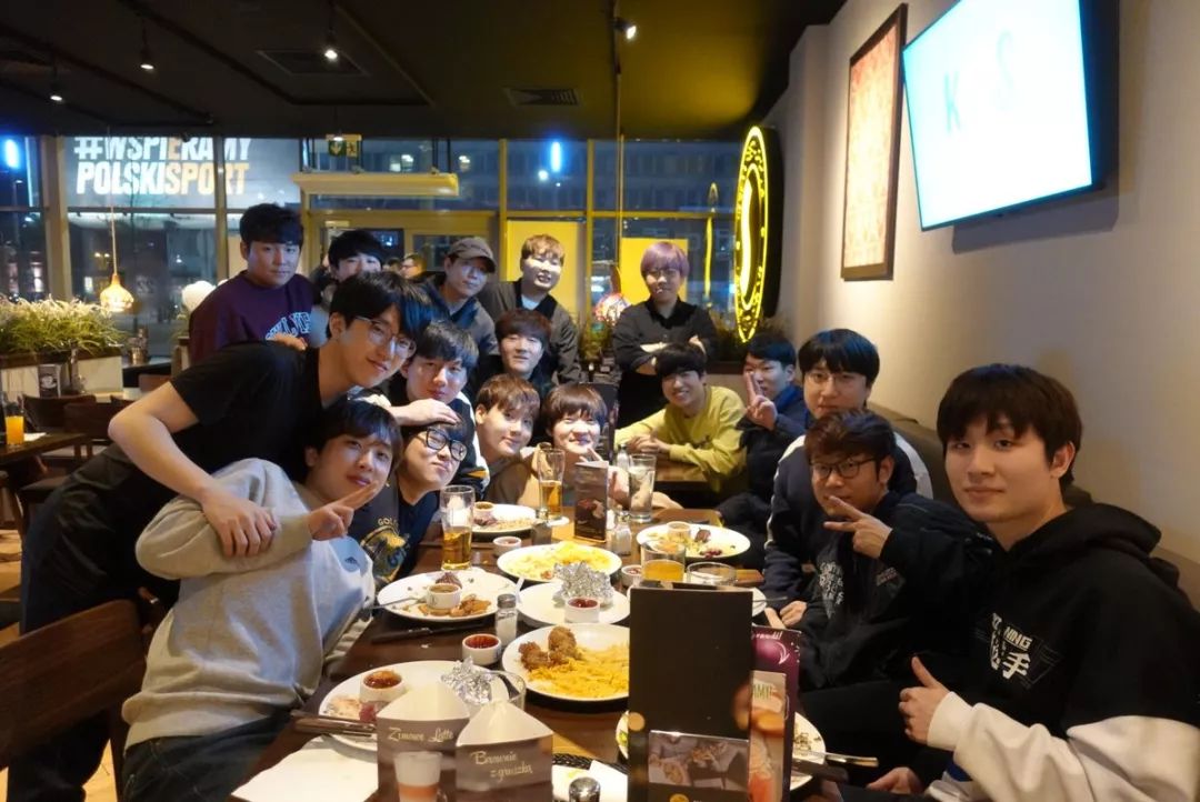 恭喜输本痛失亚军!IEM星际2卡托维兹站soO登