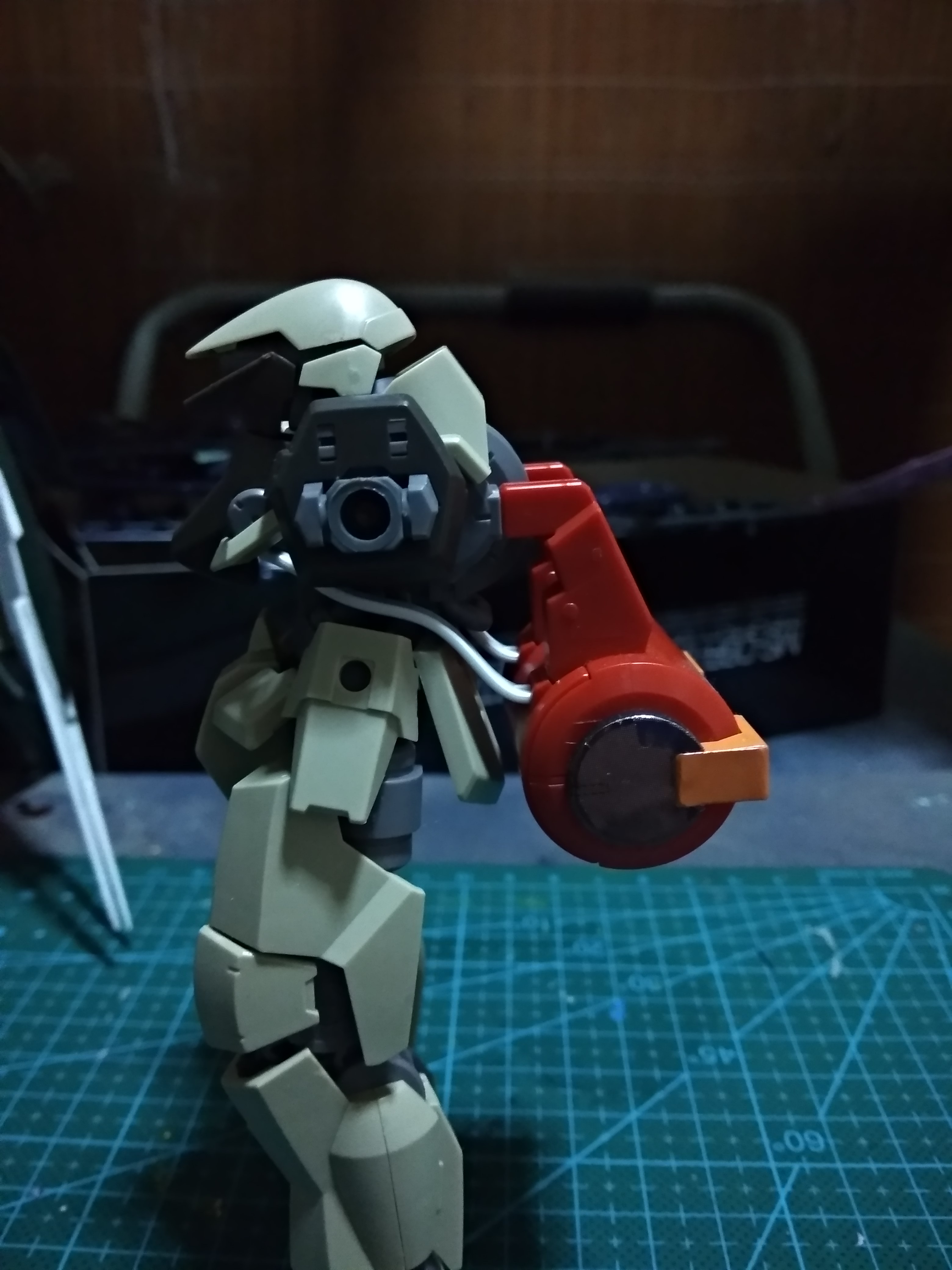 万代HGIBO 加拉尔霍恩 阿里安赫罗舰队(冈钉套