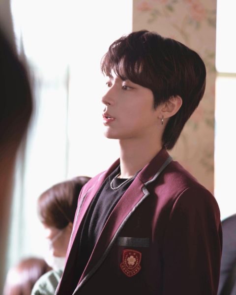 《女神降临》校霸黄寅烨 坦言晚出道要更加努力,珍惜现在的每一刻