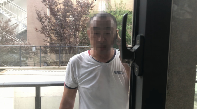 入江闪闪被拘留前的12个小时，到底发生了什么?