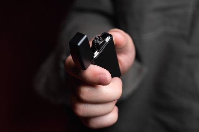 打火机也被小米生态链玩出了花,充电就能用,依旧厚道价