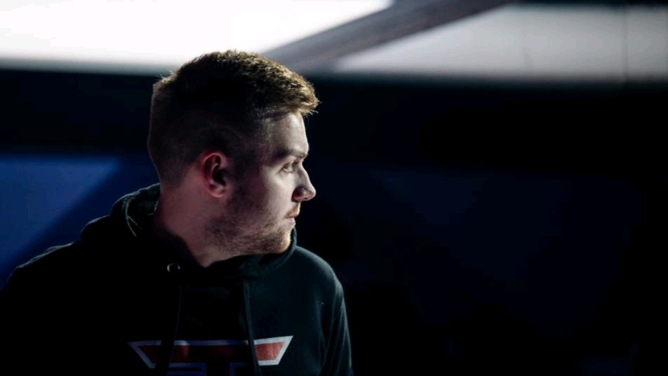 niko转变角色成为狙击手我需要累积经验