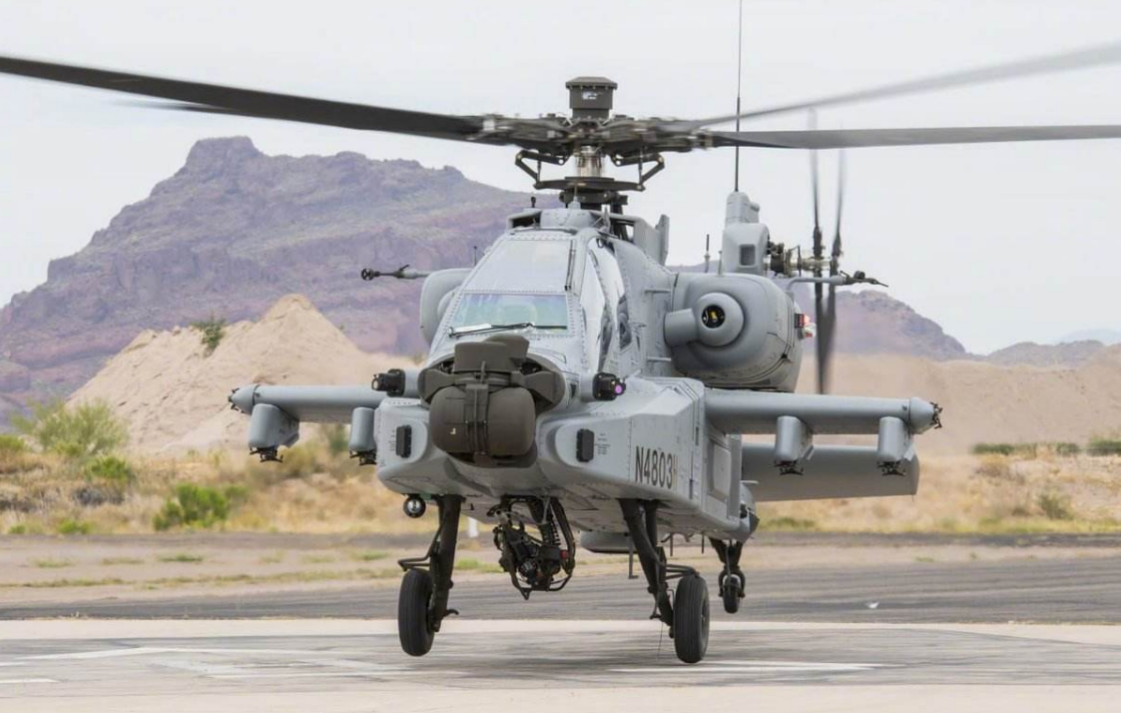 图为印度阿帕奇武装直升机除此之外,尽管印度陆军几乎没有装备像样的