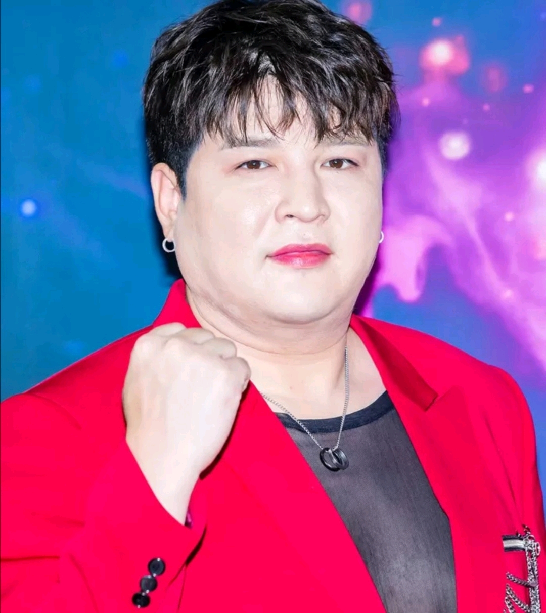 韩网热议！Super Junior神童公布热恋，对象是爱豆练习生！ - 哔哩哔哩