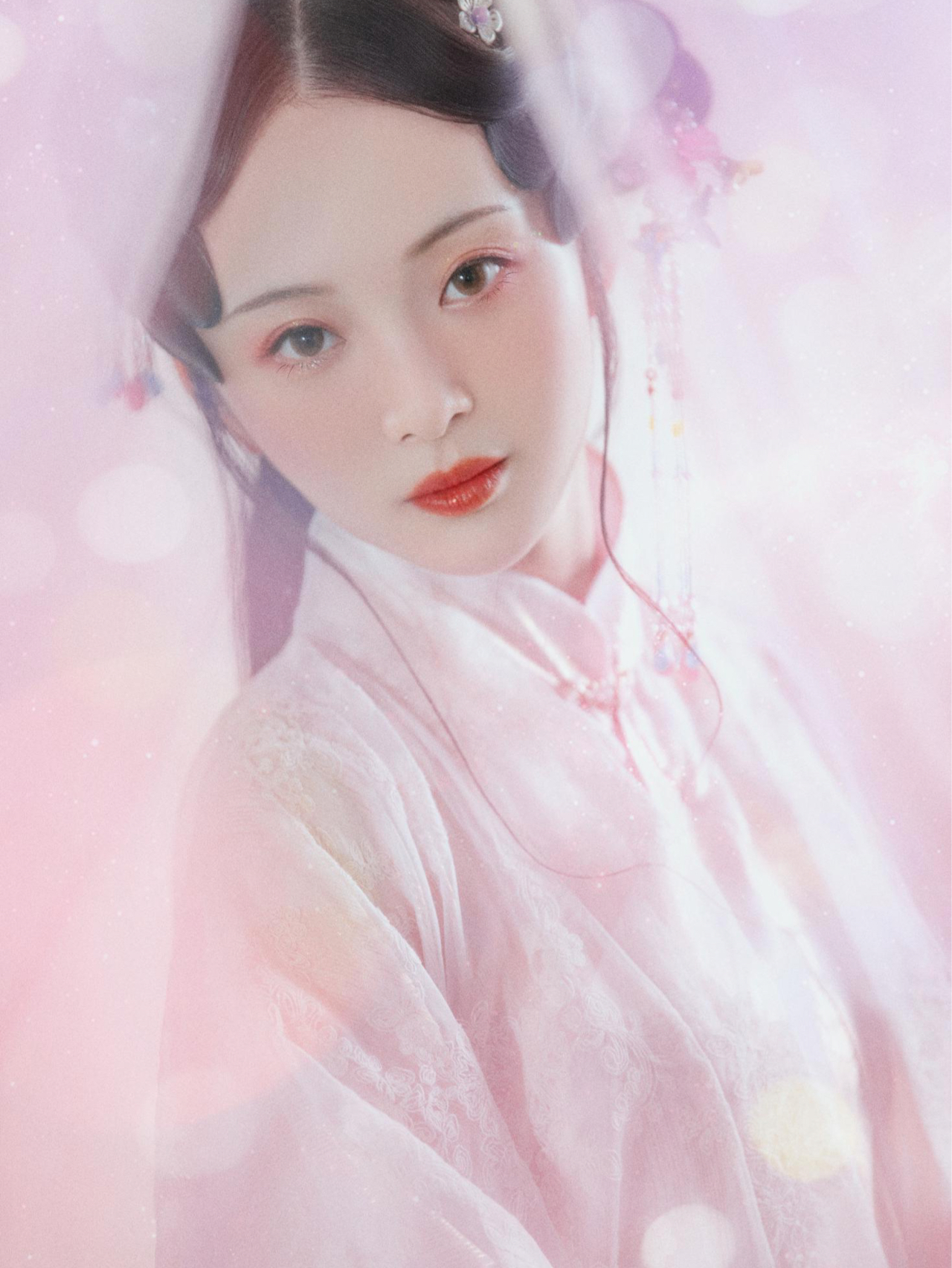 盘子女人坊古装摄影流光溢彩的梦幻意境