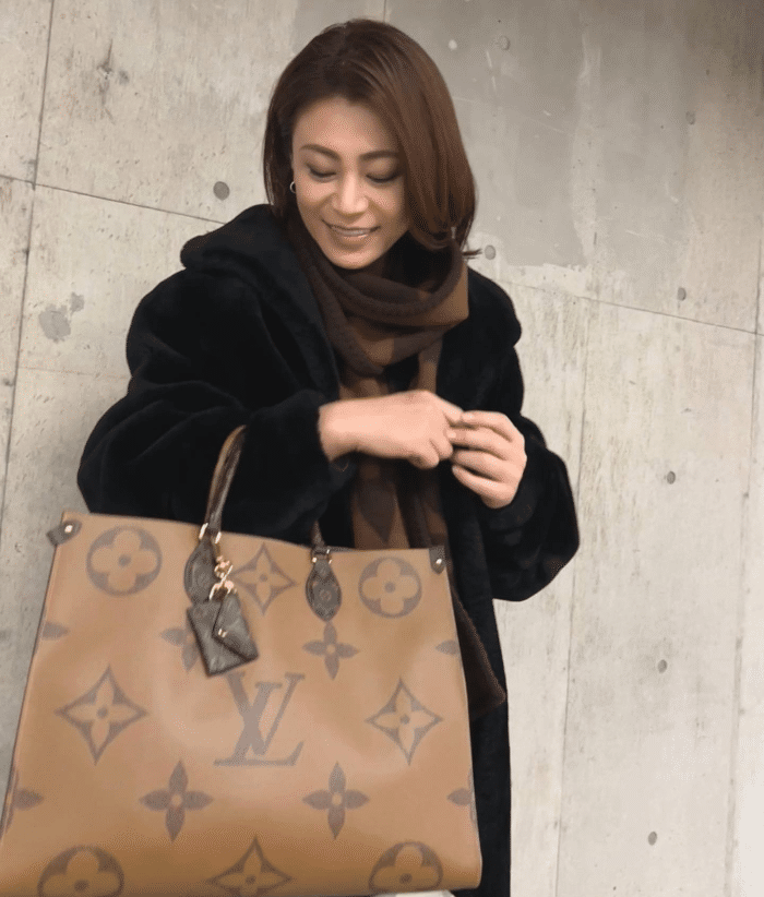 日本男歌手冰川清志变性了? 本人回应:完全瞎猜别搞我隐私了! 哔哩哔哩