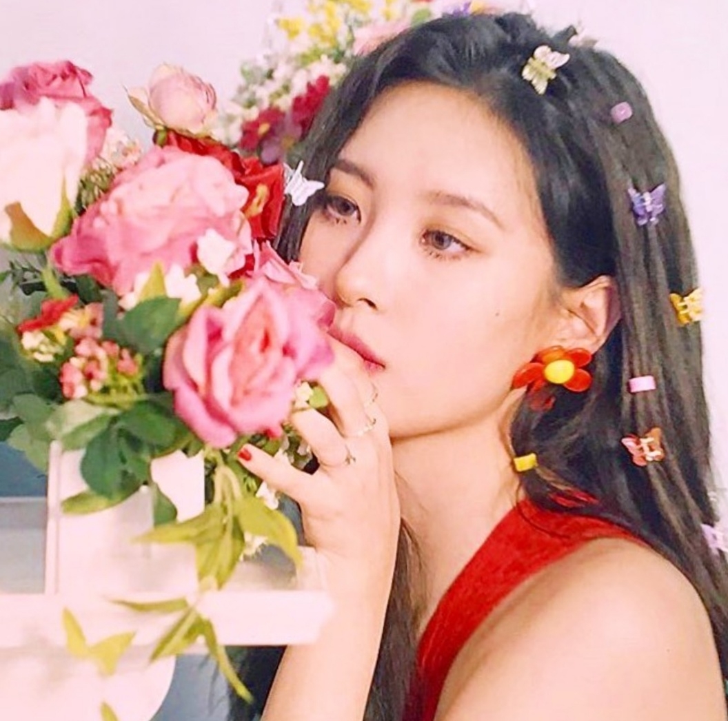 宣美《noir》彩色世界,黑色讽刺·很棒的概念