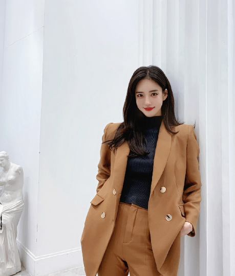 抖音顶流网红潘南奎被打了价值十亿的脸也不怕打坏了