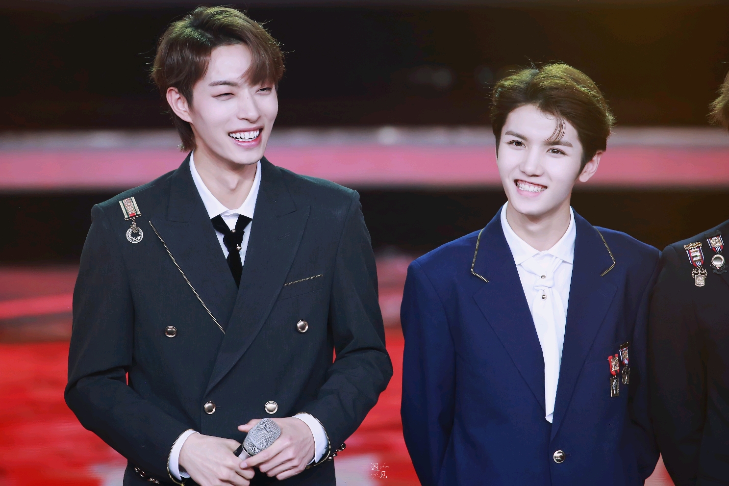 【洋灵】洋灵女孩必有①//壁纸向