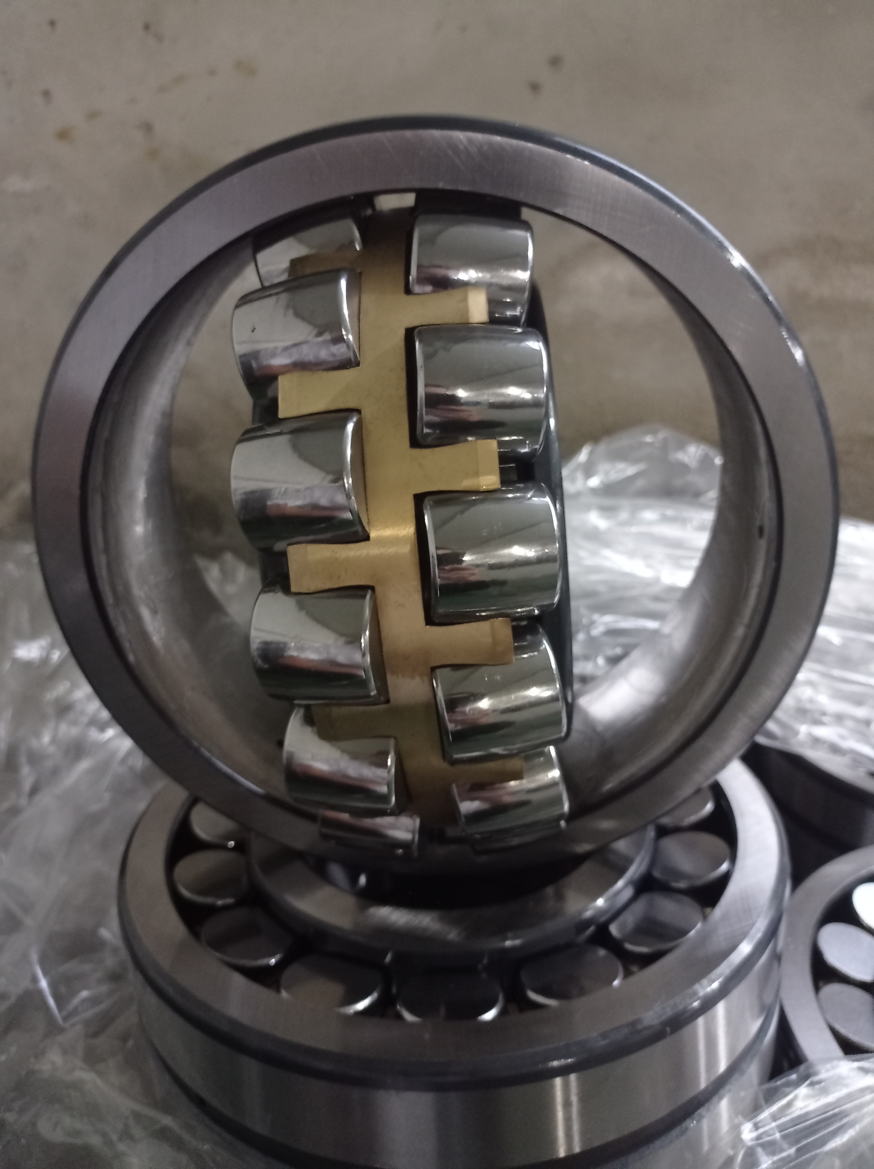 轴承知识培训必备风力发电机组齿轮箱轴承故障解决方法