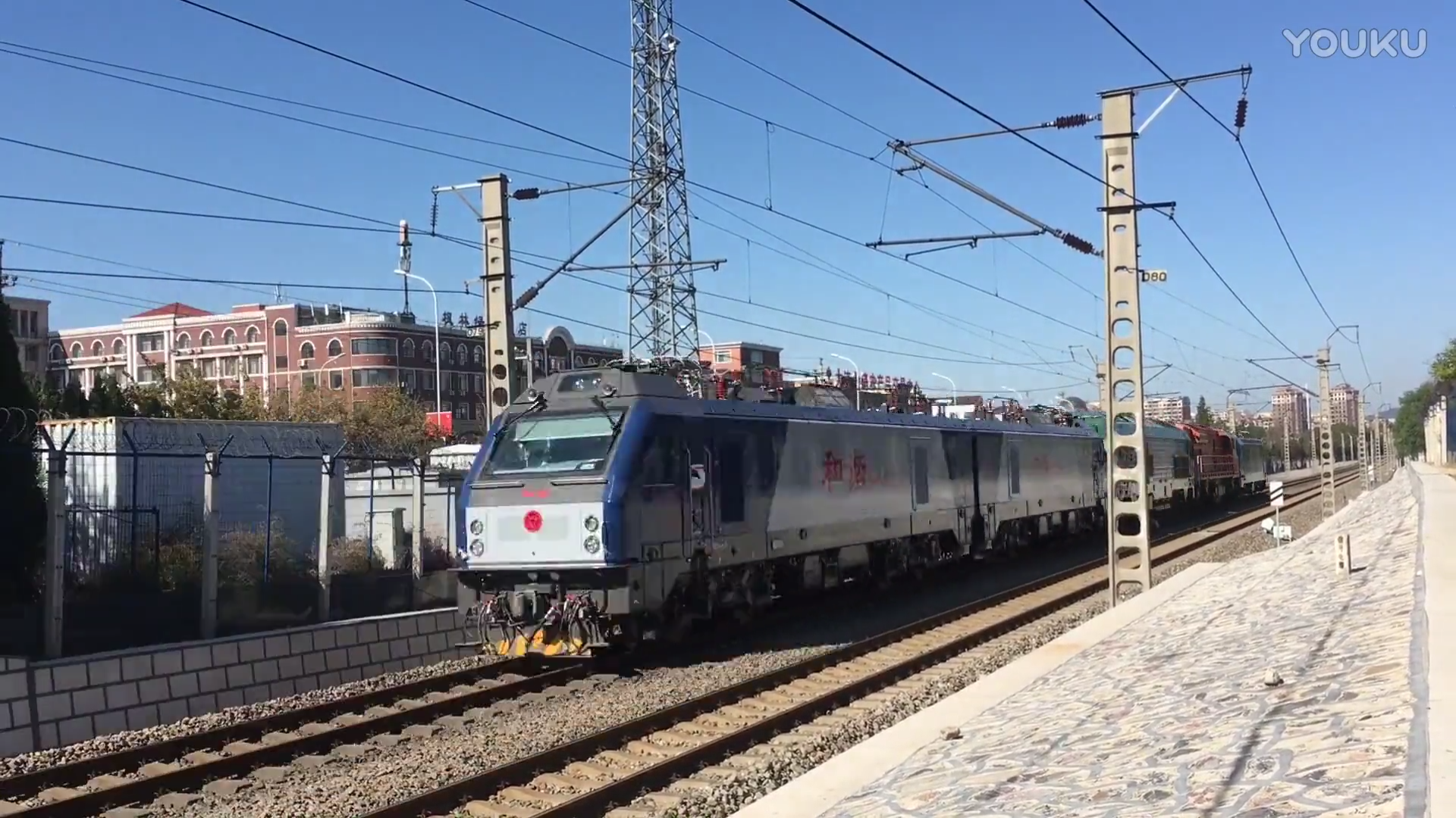 【HXD2电力机车】