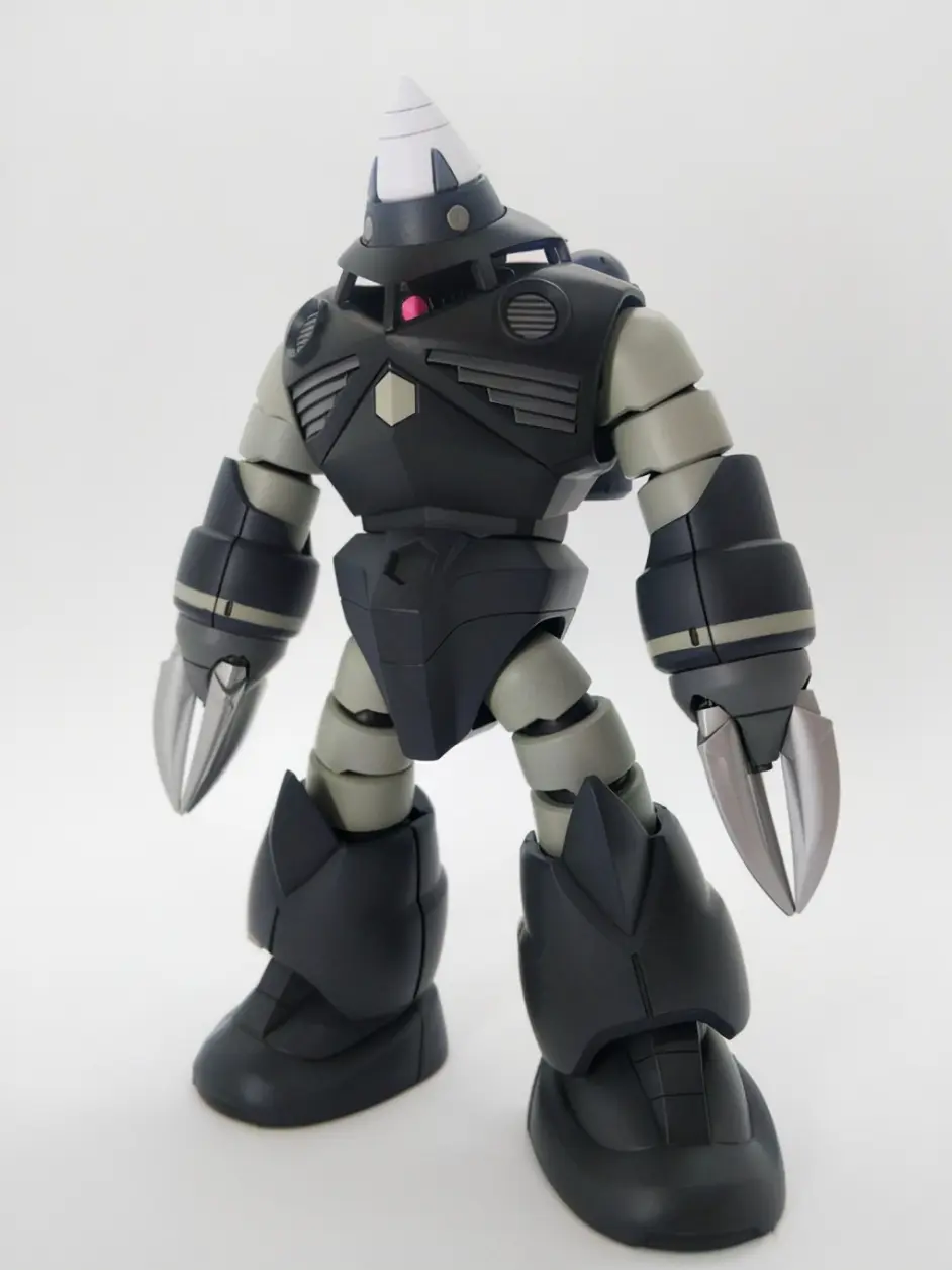 头部安装太阳炉,机动战士高达gn魔蟹