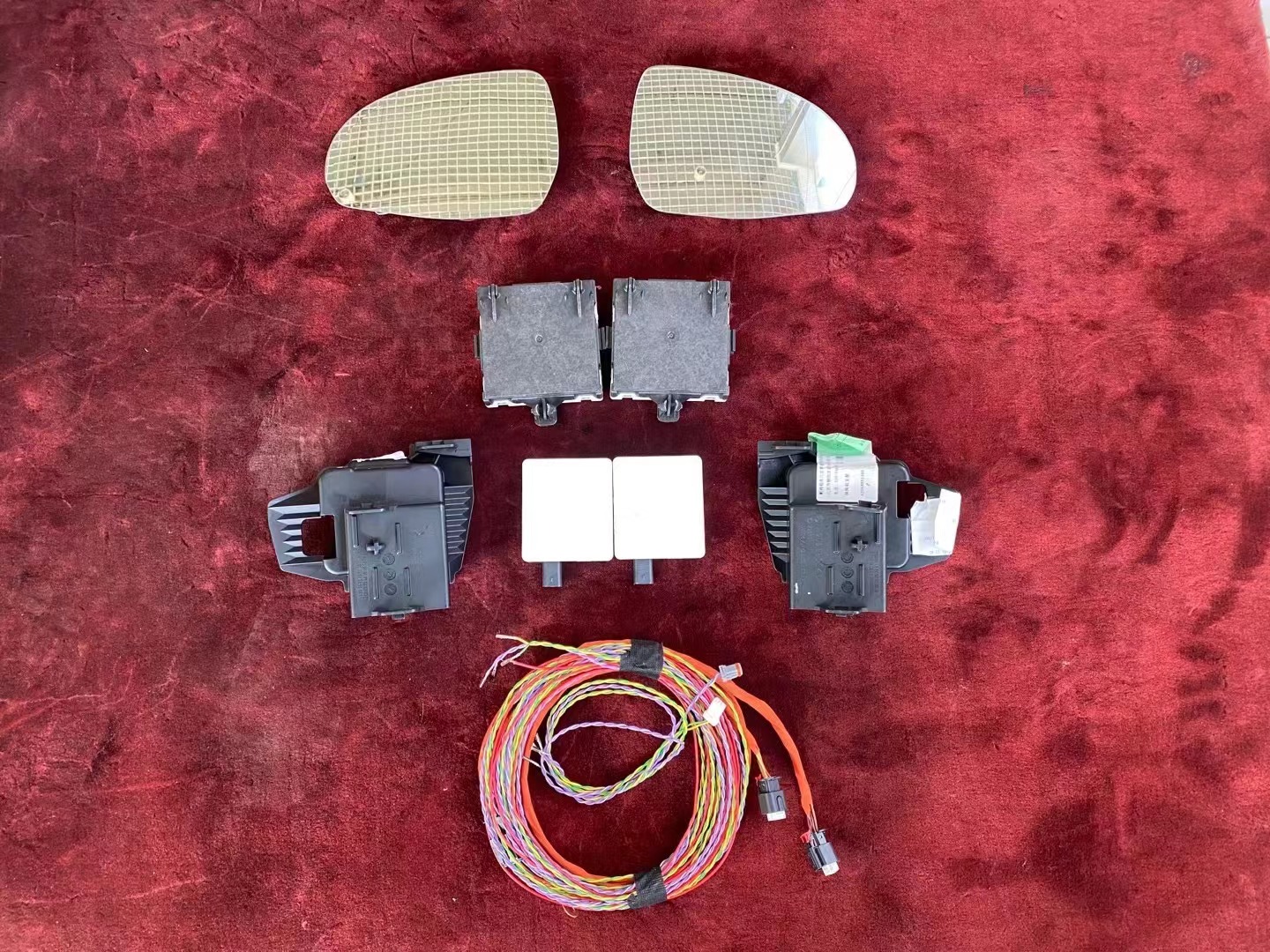 22款奔驰C200 C260 原厂升级盲点并线辅助系统，非常好用的一项安全配置 哔哩哔哩