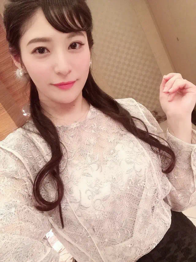 极品身材,业界的邻家轻熟美女—藤浦惠 - 哔哩哔哩