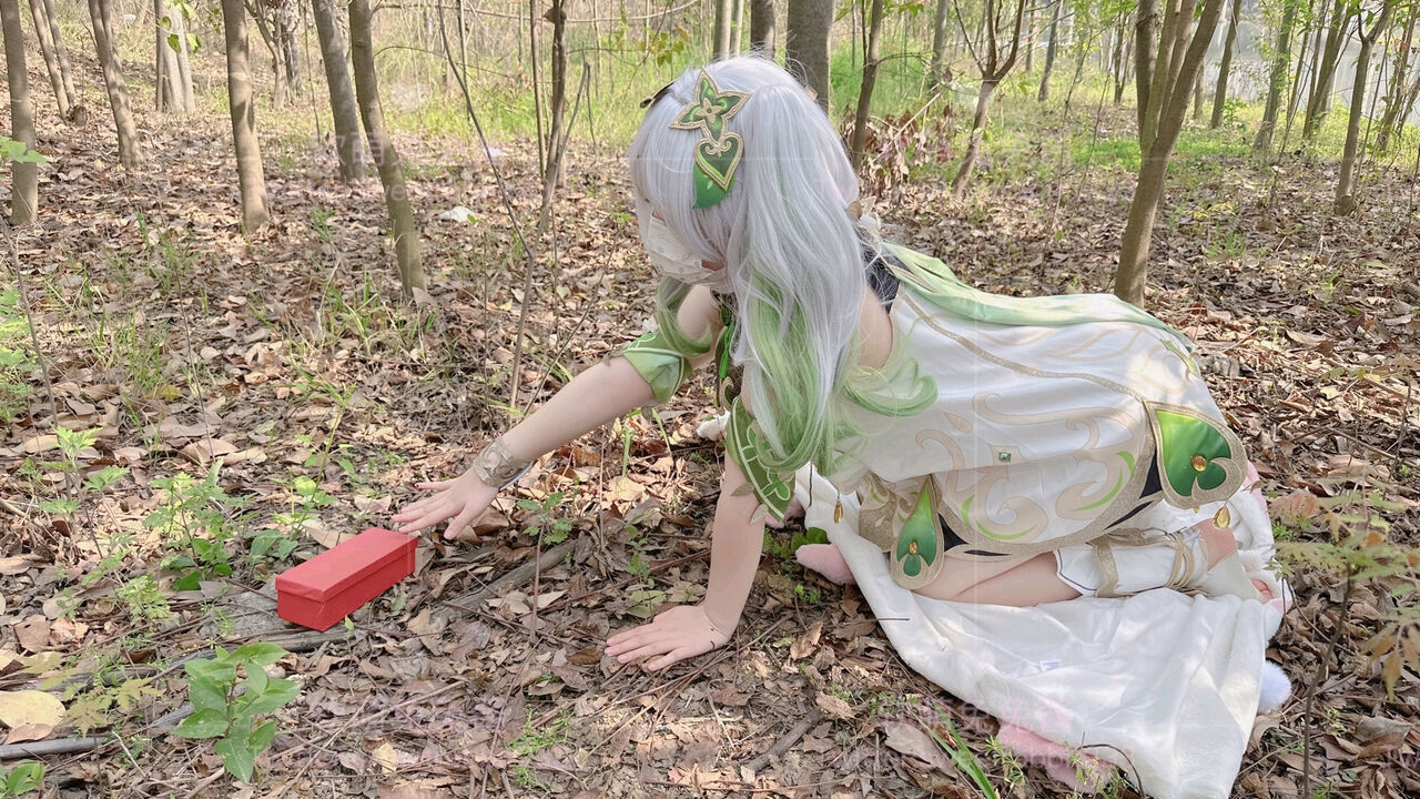 纳西妲cos——软萌兔兔酱 - 哔哩哔哩