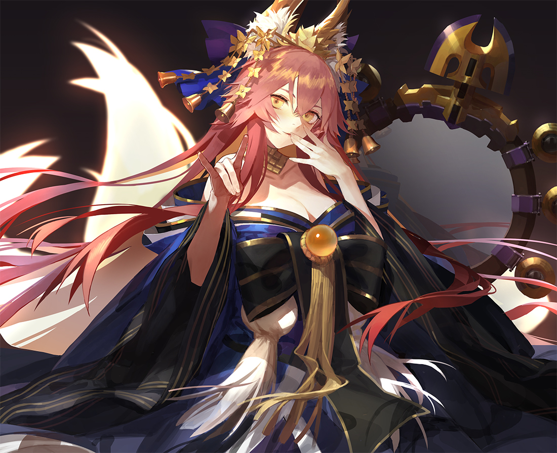 FGO 玉藻の前 コスプレ ウィッグ 尻尾つき コスプレ衣装 FGO 玉藻の前 コスプレ ウィッグ 尻尾つき コスプレ衣装