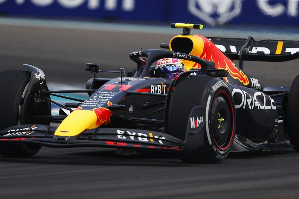  RB18 
