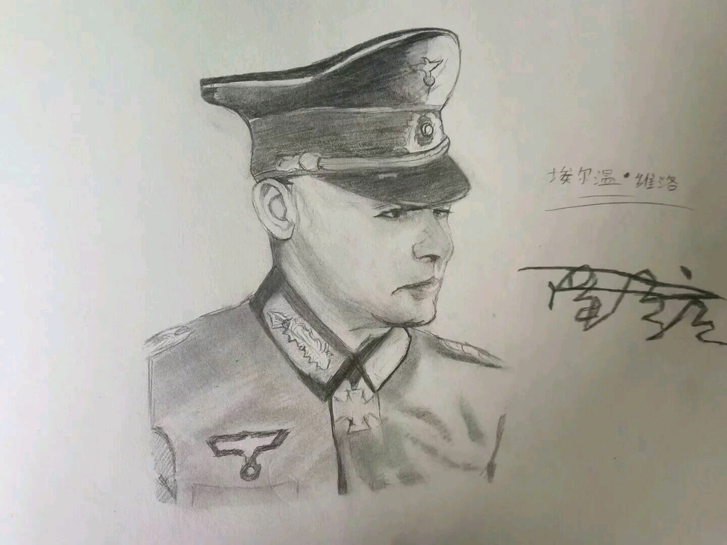 二战士兵素描图片