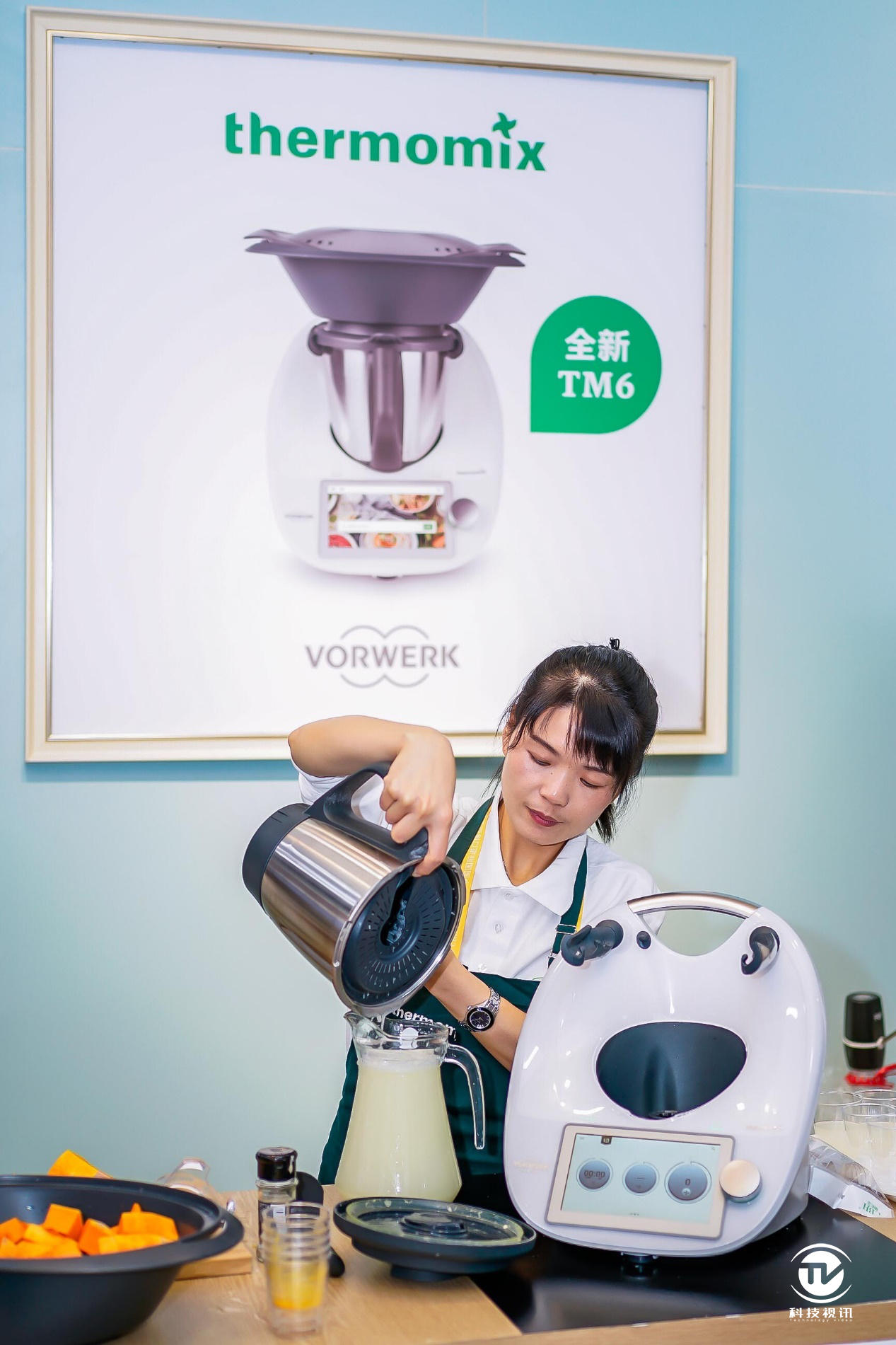 美善品全新产品tm6首次亮相进博会 烹饪全球美味竟然如此简单