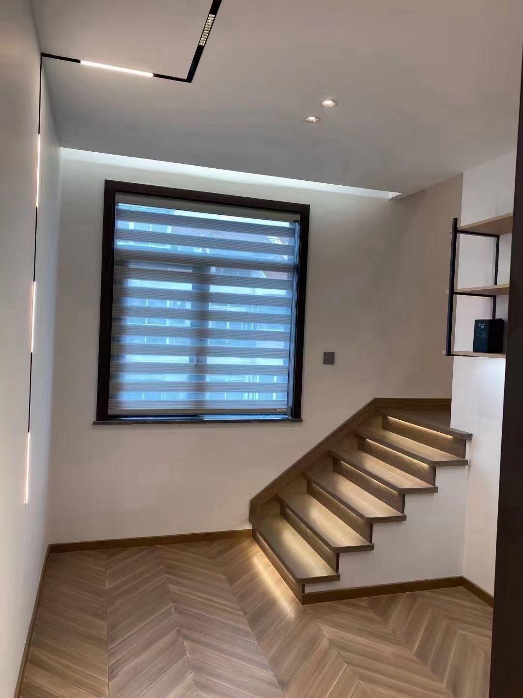 南京月牙湖花园装修案例200平顶跃设计炫出你的高光时刻