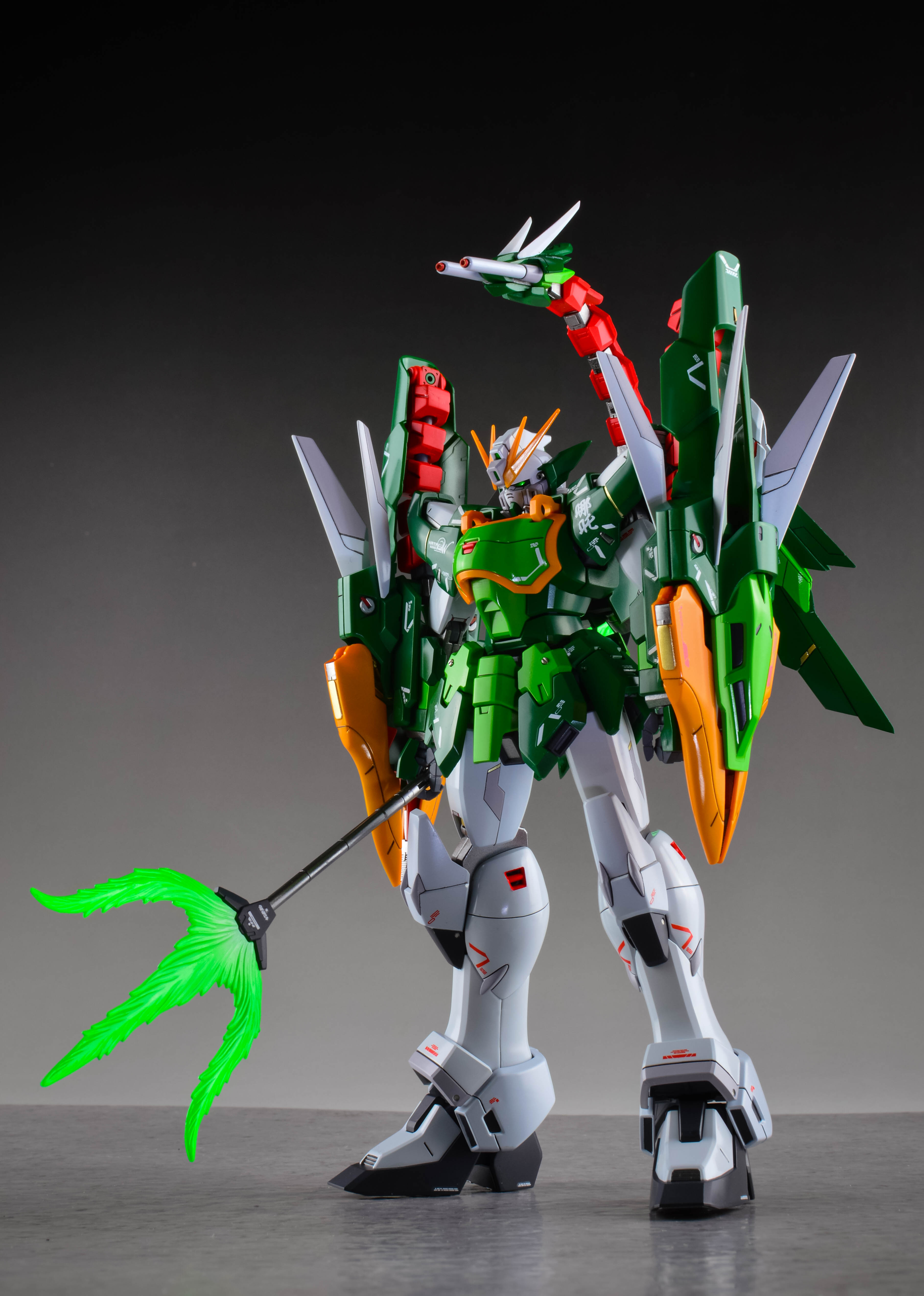 达人佳作万代mg限定双龙高达gk背包