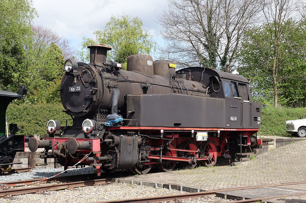 波兰球的小六轮和小八轮——xk13型蒸汽机车和et7型蒸汽机车