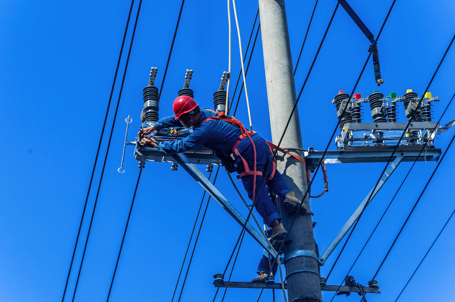 2020年电工证,焊工证,高处作业证考取不再是难题