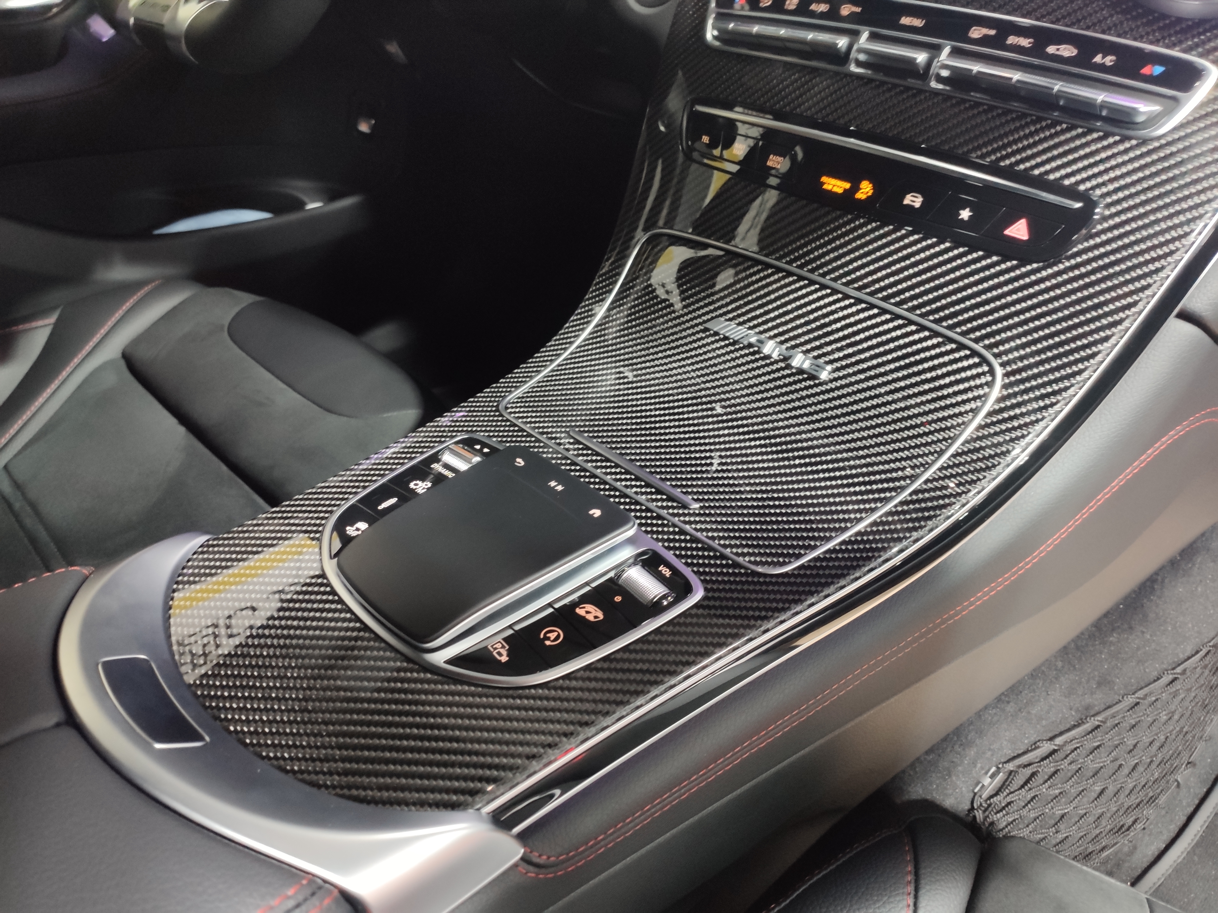 奔驰glc43coupe改碳纤维内饰amg副驾饰板
