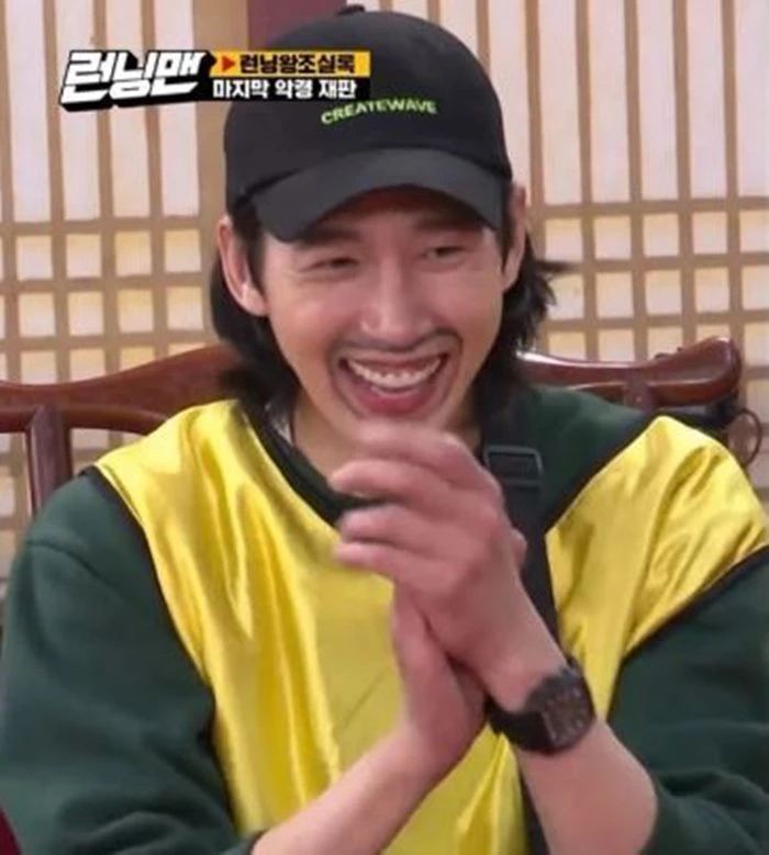 韩娱!李光洙与《黑暗荣耀》朴成勋合体! 网震惊:有两个光洙所以吓到! 哔哩哔哩