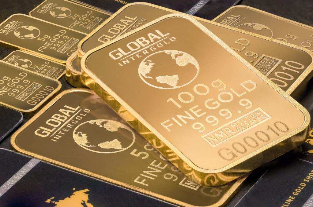 1 比特币比一公斤黄金还贵？谁的未来投资潜力更大，比特币还是黄金？