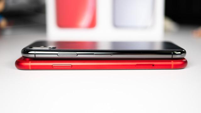 港版红色iPhone XR开箱,真机更漂亮