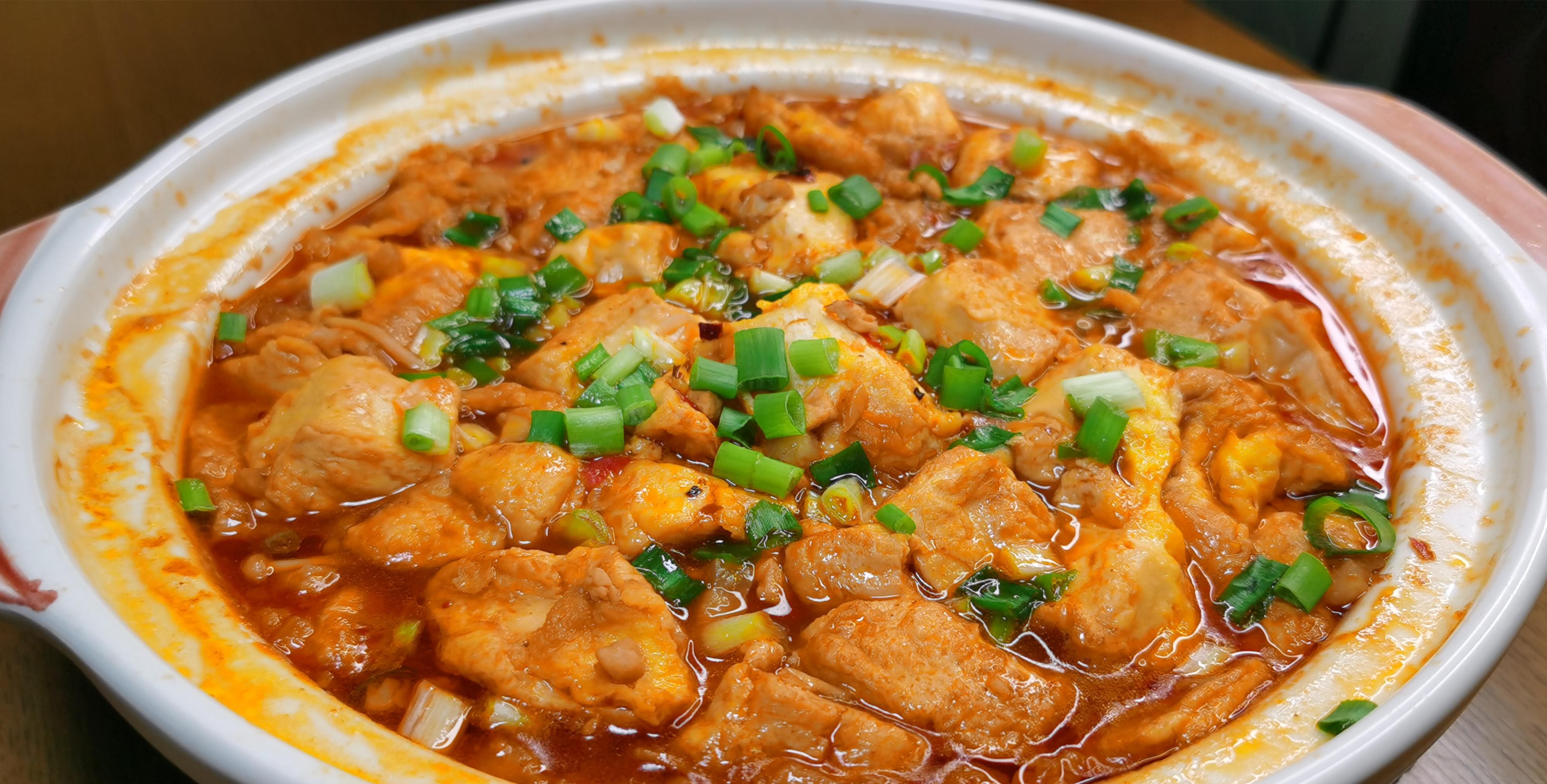 教你用砂锅炖豆腐,外乡里嫩很下饭