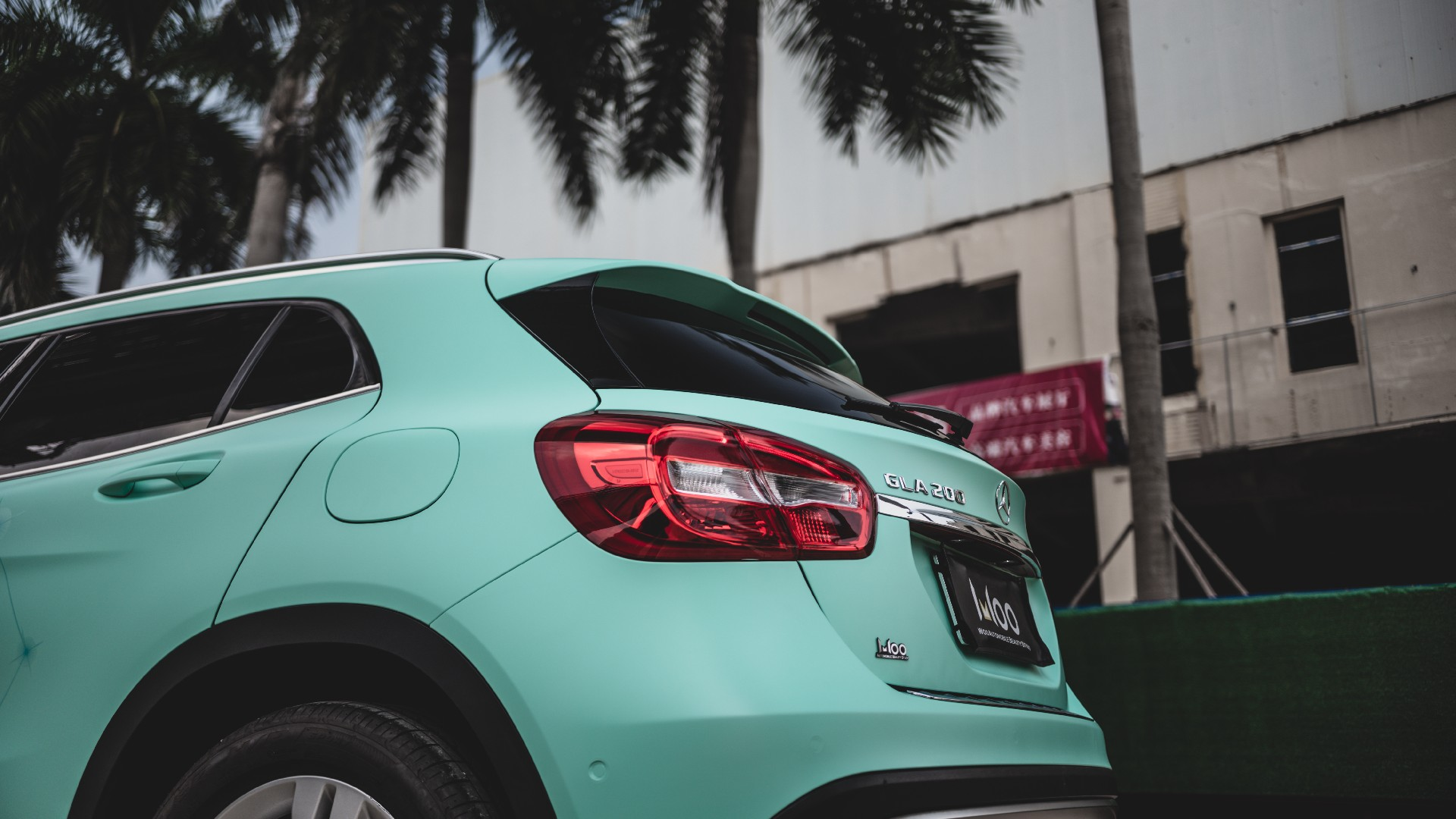 南宁woo汽车改色贴膜之—消光蒂芙尼