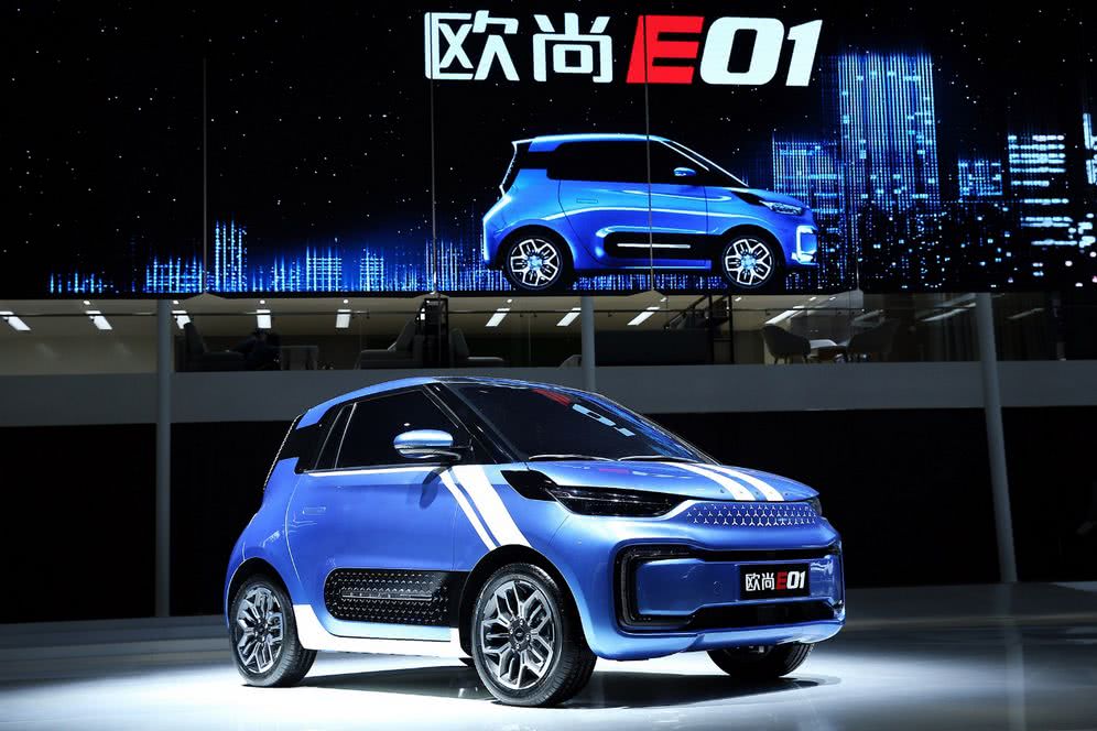 长安欧尚汽车发布全新suv及都市纯电通勤车长安欧尚e01前脸采用电动车