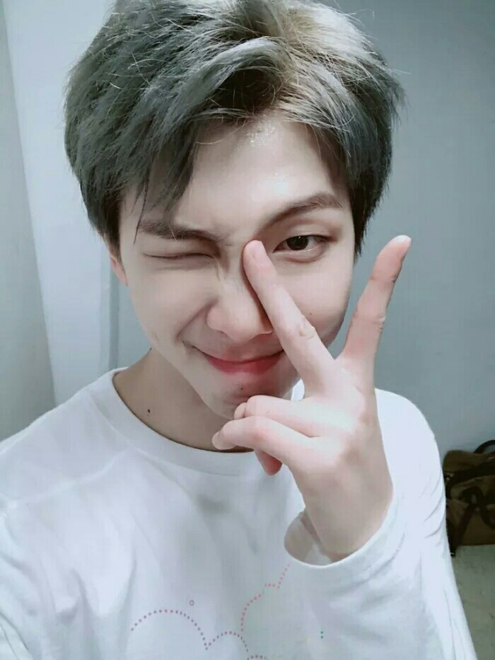 [防弹少年团]当防弹生气了怎么办(大哥line)