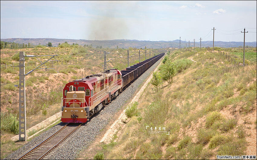 【科普】二七厂的杰作-中国铁道部|北京二七机车厂|东风7C型内燃机车 - 哔哩哔哩