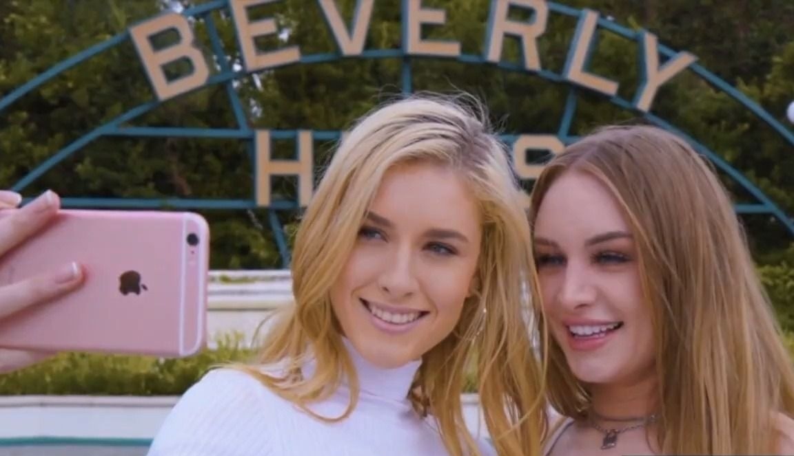 欧美暗黑界170以上美女（16）-Mazzy Grace - 哔哩哔哩